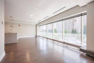 Main picture of 88 Elm St