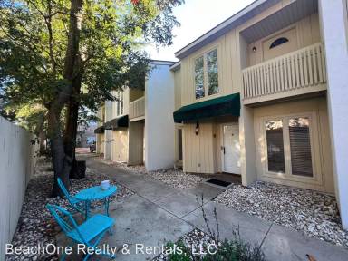 Main picture of 402 75th Ave N