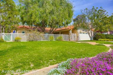Main picture of 1524 Calle Pensamientos