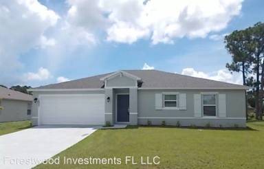Main picture of 602 Castaways St NE