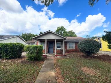 Main picture of 3016 33rd Ct N