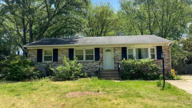 Main picture of 511 Lisa Ave