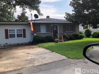 Main picture of 107 Smith St