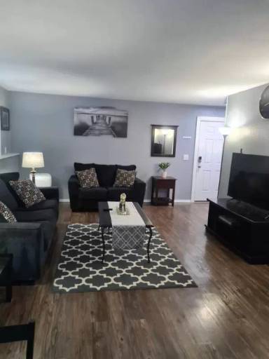 Main picture of 2908 W 32nd Ave