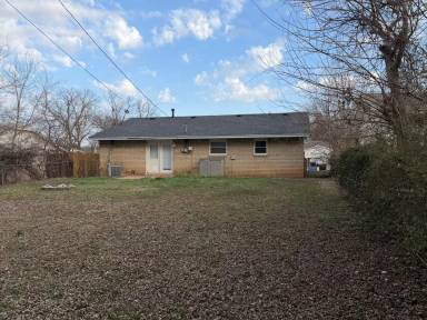 Main picture of 116 Robin Ln