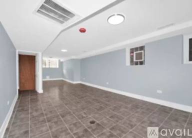 Main picture of 4830 W Thomas St