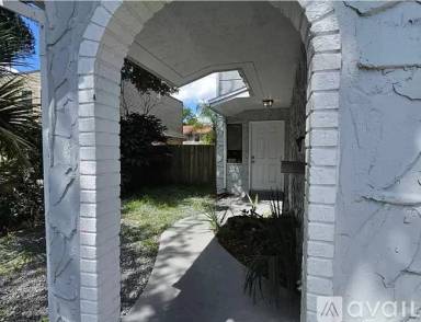 Main picture of 1514 Espanola Ave