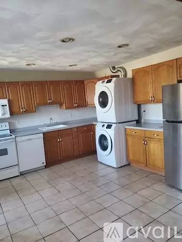 Main picture of 154 Harvard St