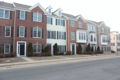 Main picture of 2506 Bronze Stone Pl