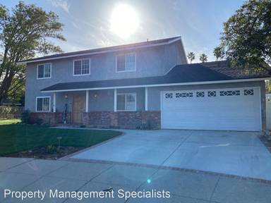 Main picture of 2990 Beaver Ave
