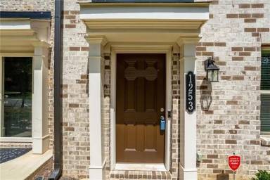 Main picture of 1253 Parktown Dr