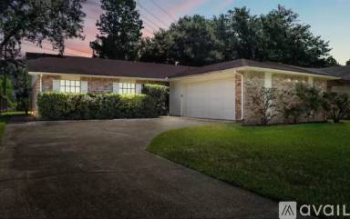 Main picture of 18214 Mantana Dr