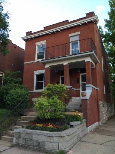 Main picture of 3904 Russell Blvd
