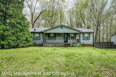 Main picture of 214 Ridgewood Rd
