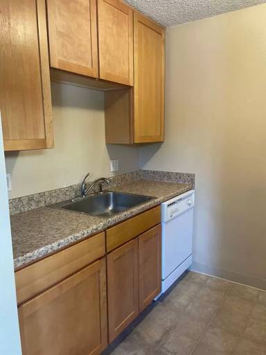 Main picture of Wimbledon Condo