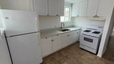 Main picture of 3268 National Ave