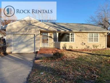 Main picture of 76 Faircrest Dr