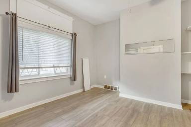 Main picture of 3709 Orpwood St