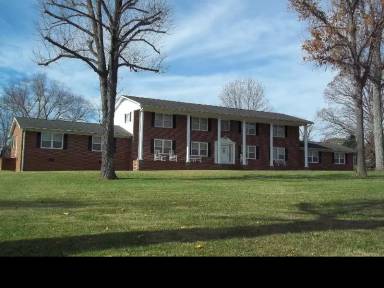 Main picture of 337 S Fieldcrest Rd