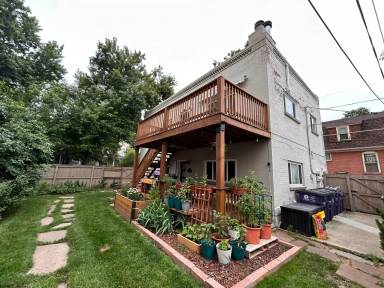 Main picture of 105 N Pearl St