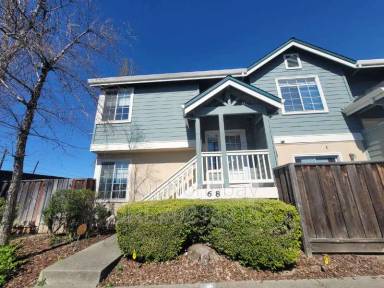 Main picture of 68 Manchester Dr