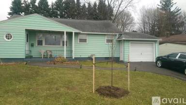 Main picture of 284 Mountainview Ave