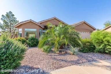 Main picture of 11241 E Lakeview Cir