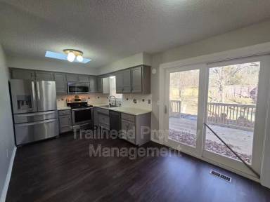 Main picture of 8014 NW 79th Ter