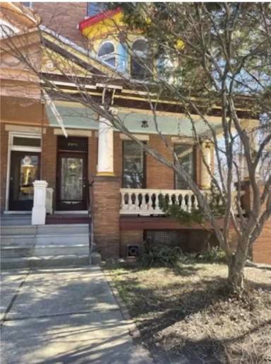 Main picture of 2801 North Calvert Street - 2
