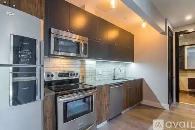 Main picture of 489 3rd Ave