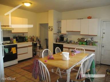 Main picture of 6 Glenville Ave