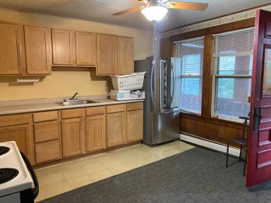 Main picture of 8 Union St