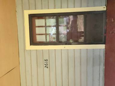 Main picture of 2618 Plum St
