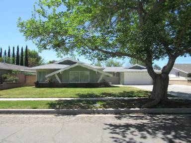 Main picture of 1250 E Avenue J4
