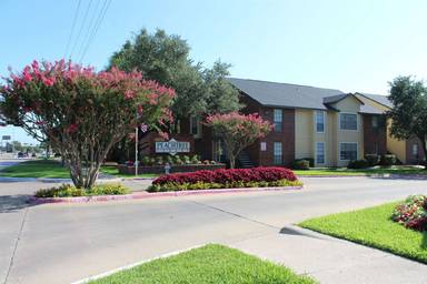 Main picture of Peachtree Square