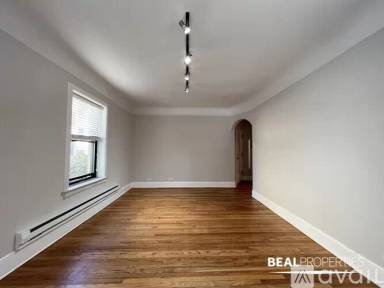 Main picture of 2317 N Rockwell St