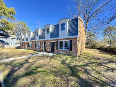 Main picture of 101 Beacon Rd