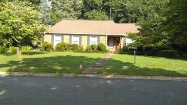 Main picture of 5243 Glenbrier Dr