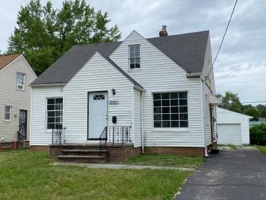 Main picture of 19601 Sunset Dr
