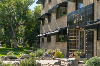 Main picture of 777 Ash St