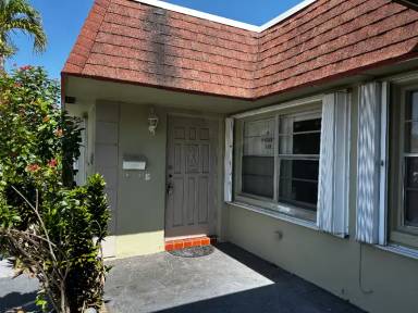 Main picture of 7397 NW 76th Ct