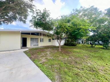 Main picture of 2969 Wood St