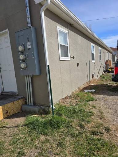 Main picture of 1044 S Wisconsin Ave