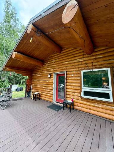 Main picture of 3150 Treaty St