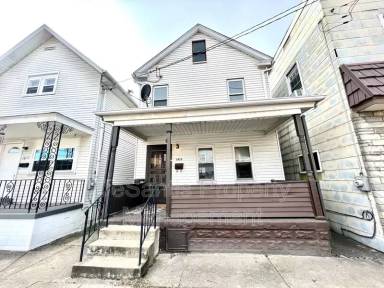 Main picture of 1613 4th Ave