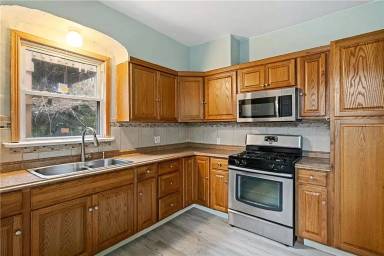 Main picture of 530 Carothers Ave