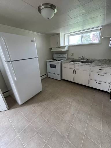 Main picture of 802 Bridge St