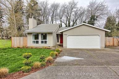 Main picture of 7311 SE Michael Dr