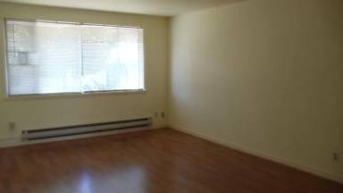 Main picture of 4731 40th Ave NE