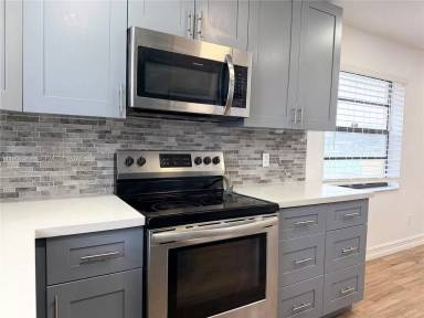 Main picture of 9151 Orchid Tree Ln